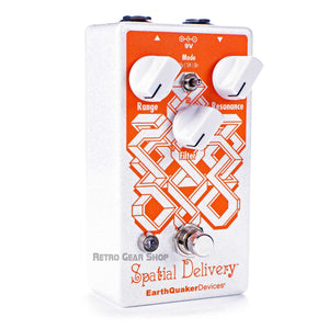 Earthquaker Devices Spatial Delivery V2 Envelope Filter with Sample and Hold