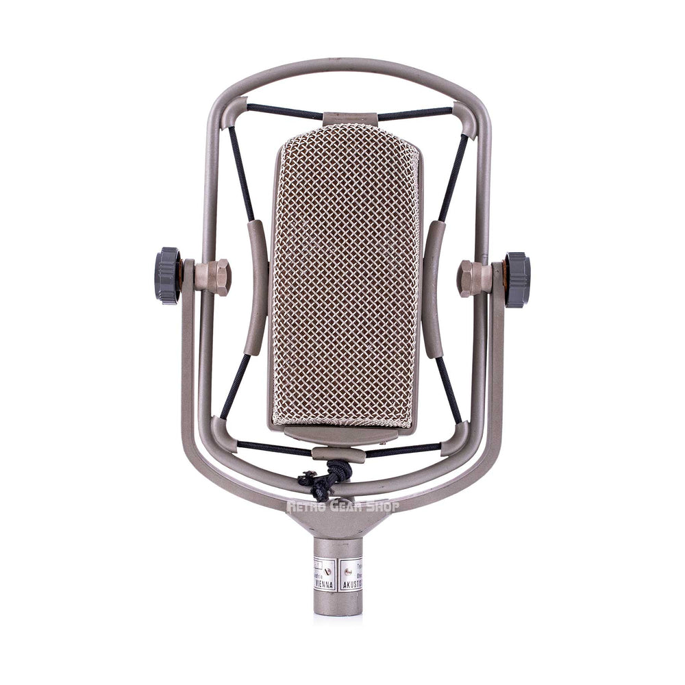 AKG D45 with S36 Pattern Box
