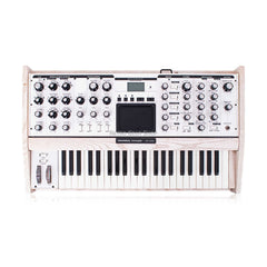Moog Minimoog Voyager Performer 44-Key Synthesizer Limited Edition Lunar Impact White with Road Case