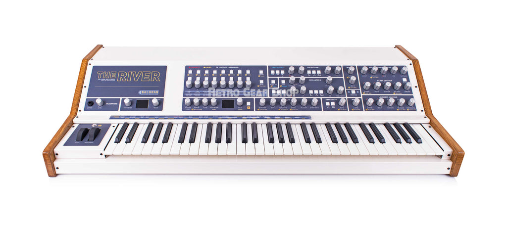 Baloran The River White Front Angle