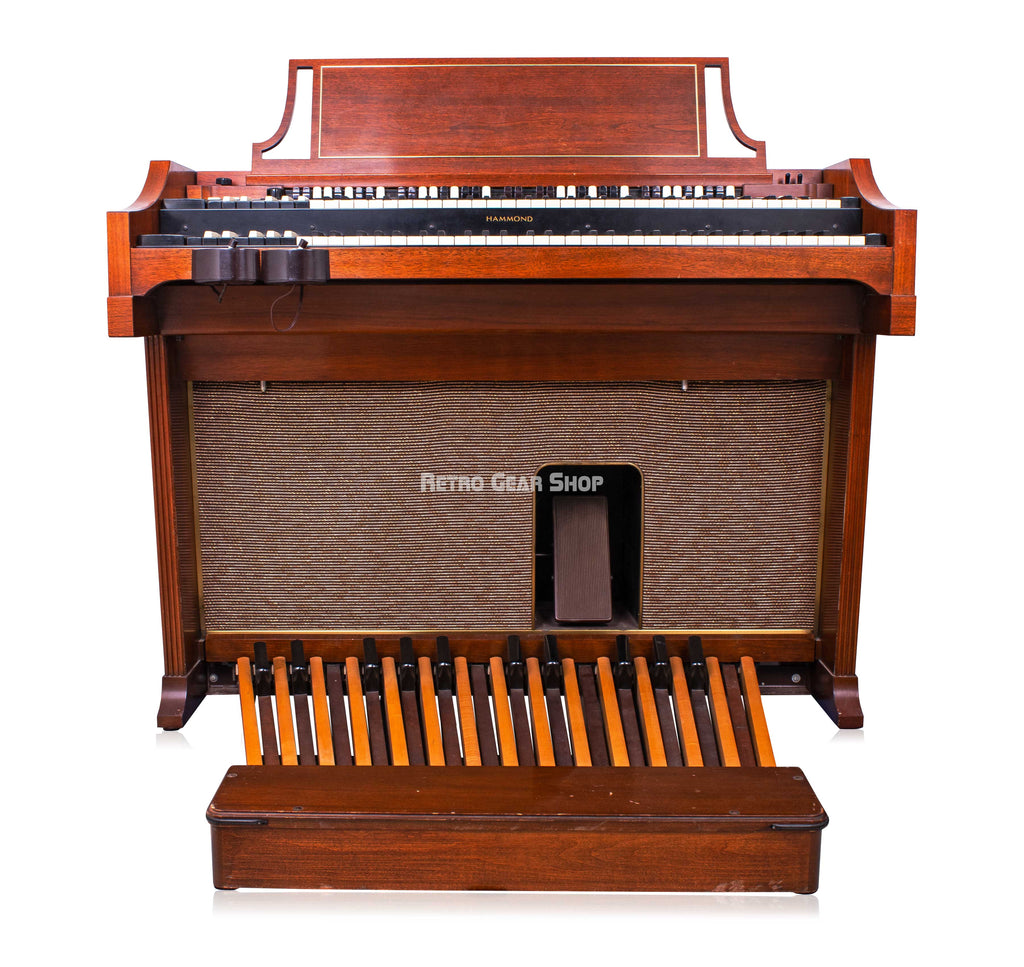 Hammond A100 Organ with Leslie 147 Front