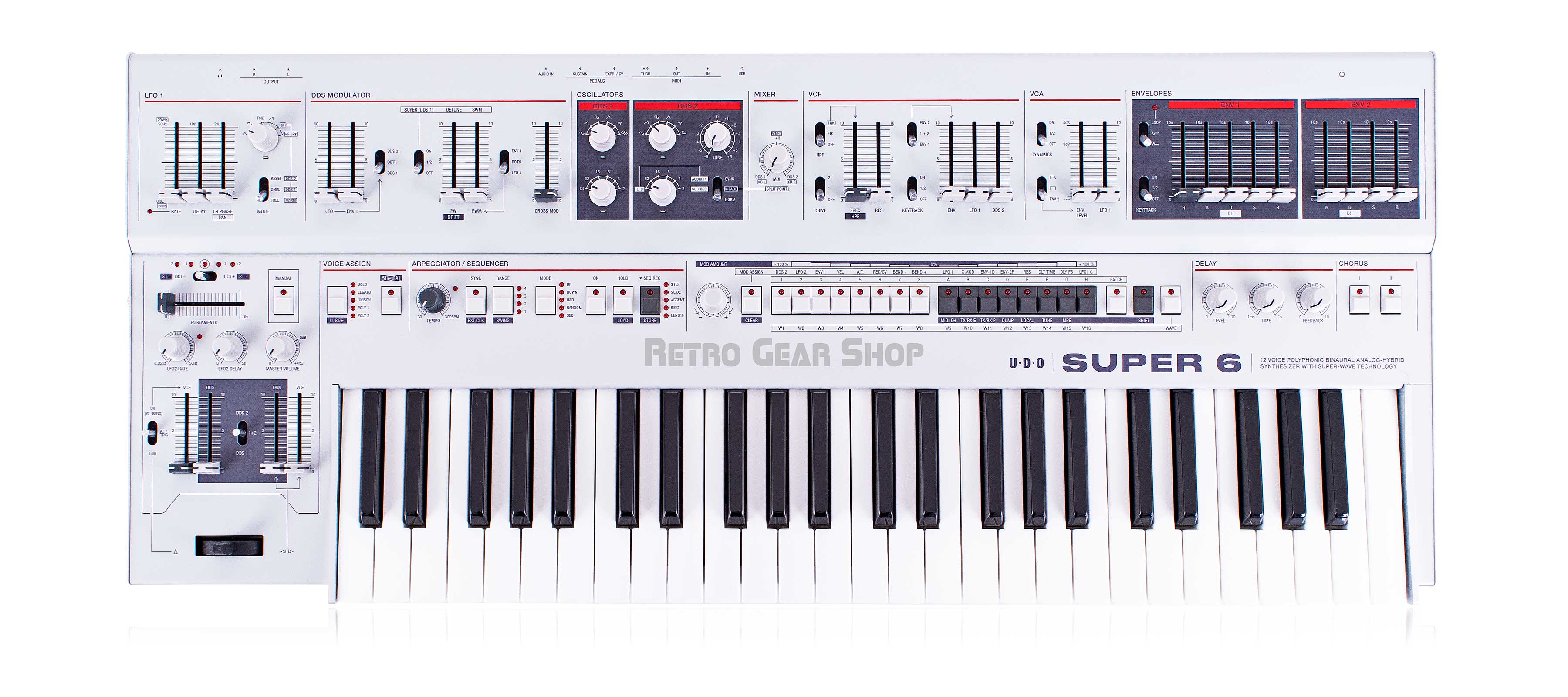 Udo Super 6 White Limited Edition Synthesizer 12-voice Polyphonic