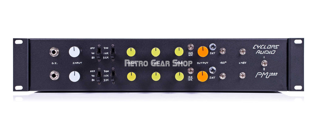 Yamaha PM-1000 Stereo Pair Front