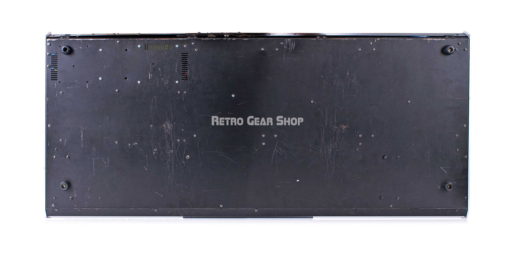 Roland Jupiter-8 Bottom