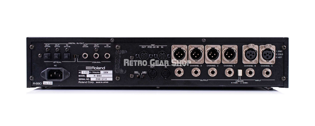 Roland R-880 Rear
