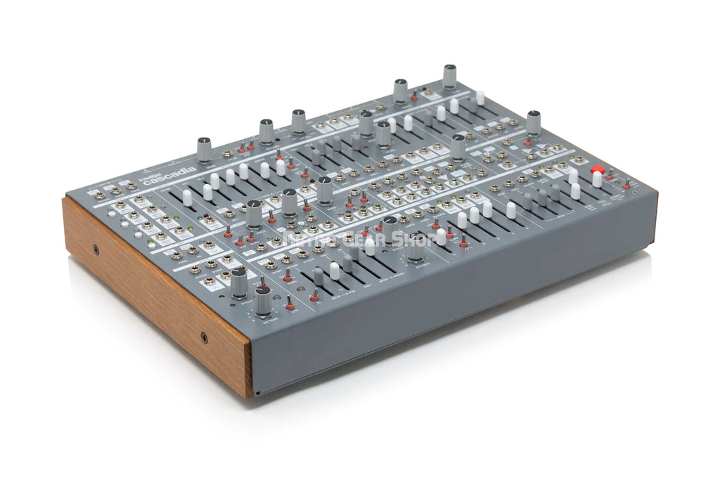 Intellijel Cascadia Dark Grey Angle