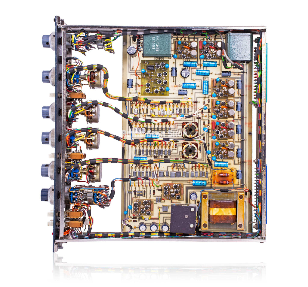 Neve 1095 Pair Internals