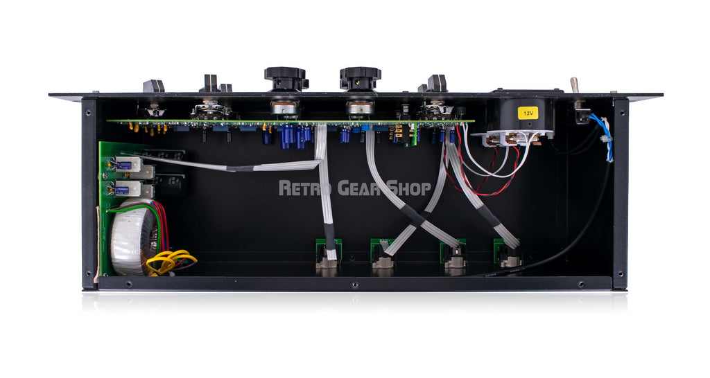 AnaMod AM670 Internals