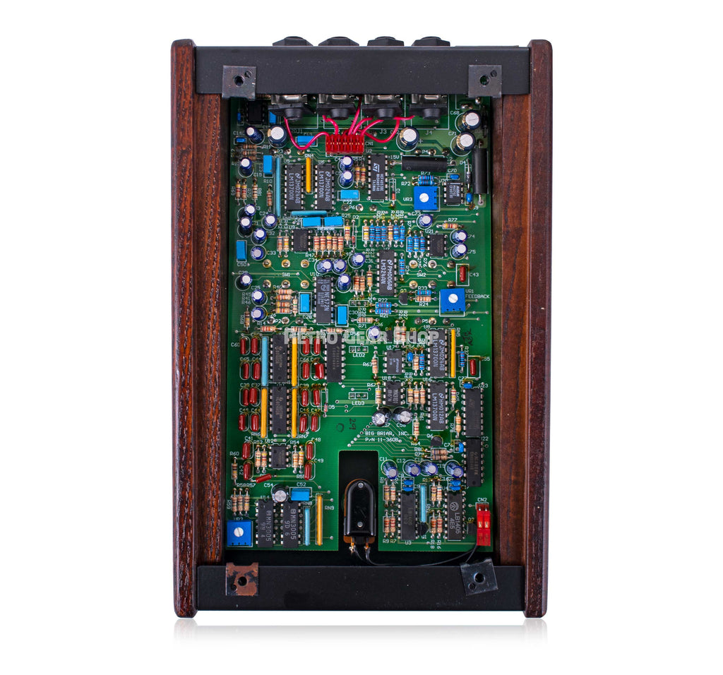 Moog Moogerfooger MF-104 Internals