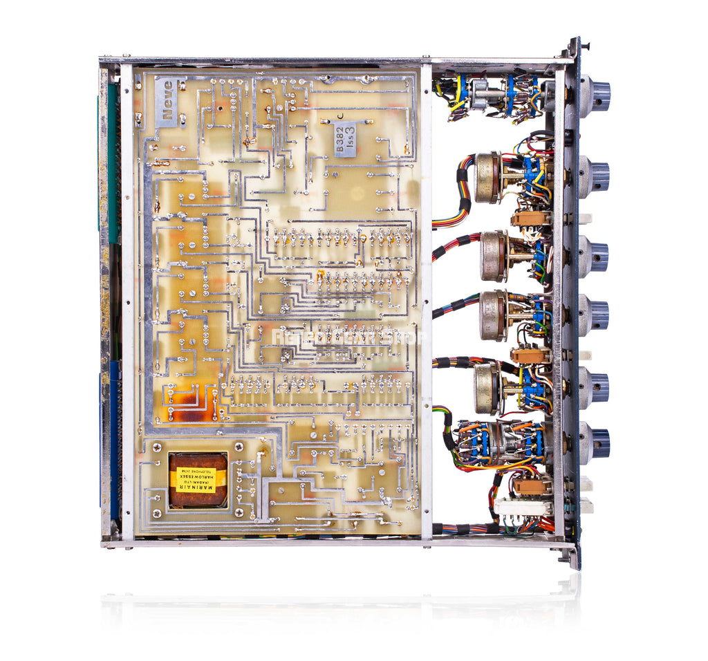 Neve 1095 Pair Internals