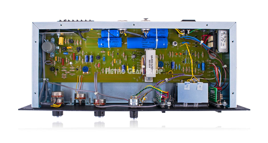 Universal Audio 1176LN Internals