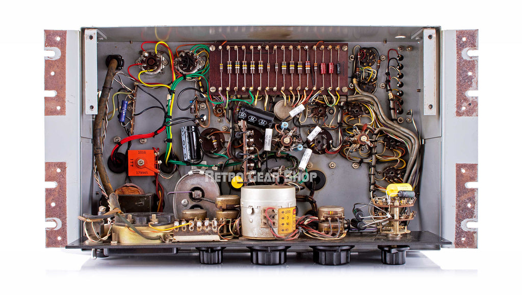 Fairchild 660 Internals