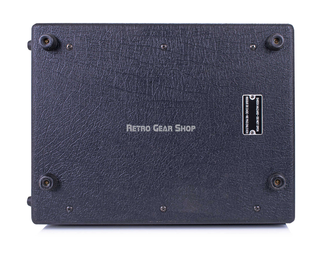 Roland RE-501 Bottom