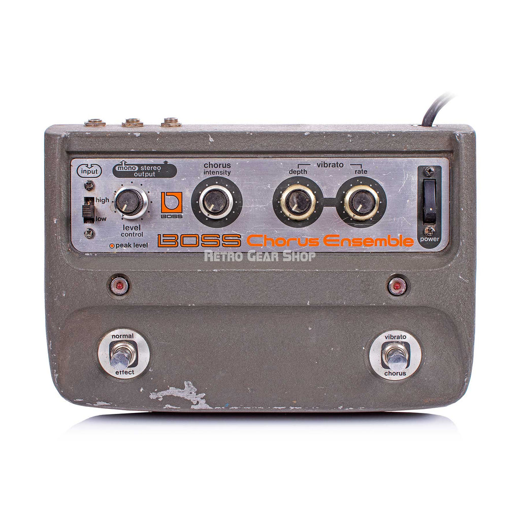 Boss CE-1 Chorus Ensemble Made In Japan Vibrato Vintage Rare Guitar Effects Pedal