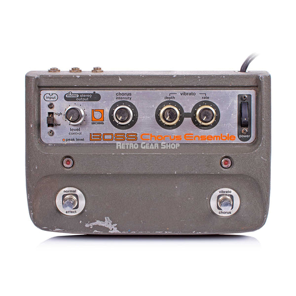 Boss CE-1 Chorus Ensemble Made In Japan Vibrato Vintage Rare Guitar Effects Pedal
