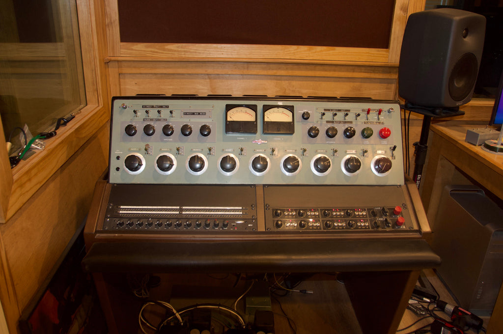 Collins 212E Tube Console Restored + Customized + Upgraded