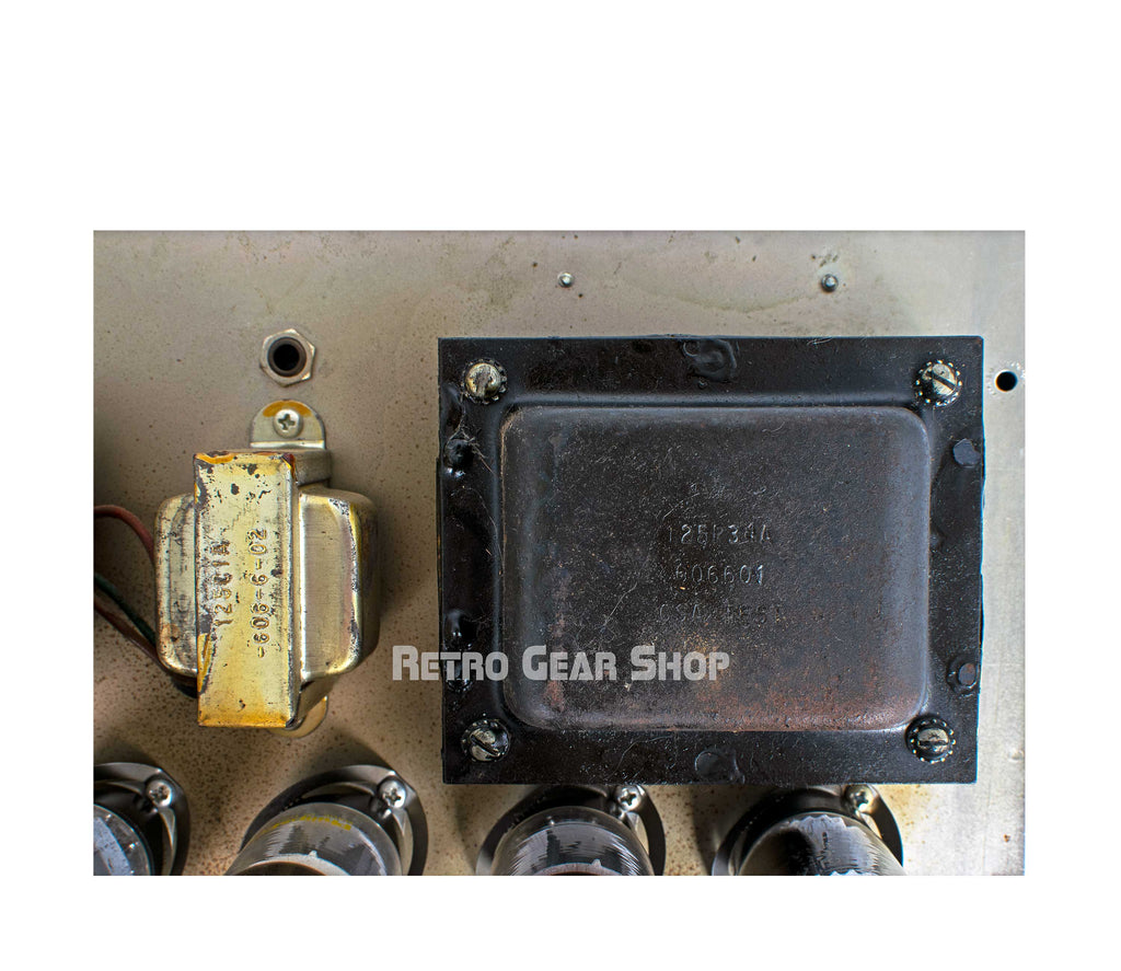 Fender Showman Transformers Top