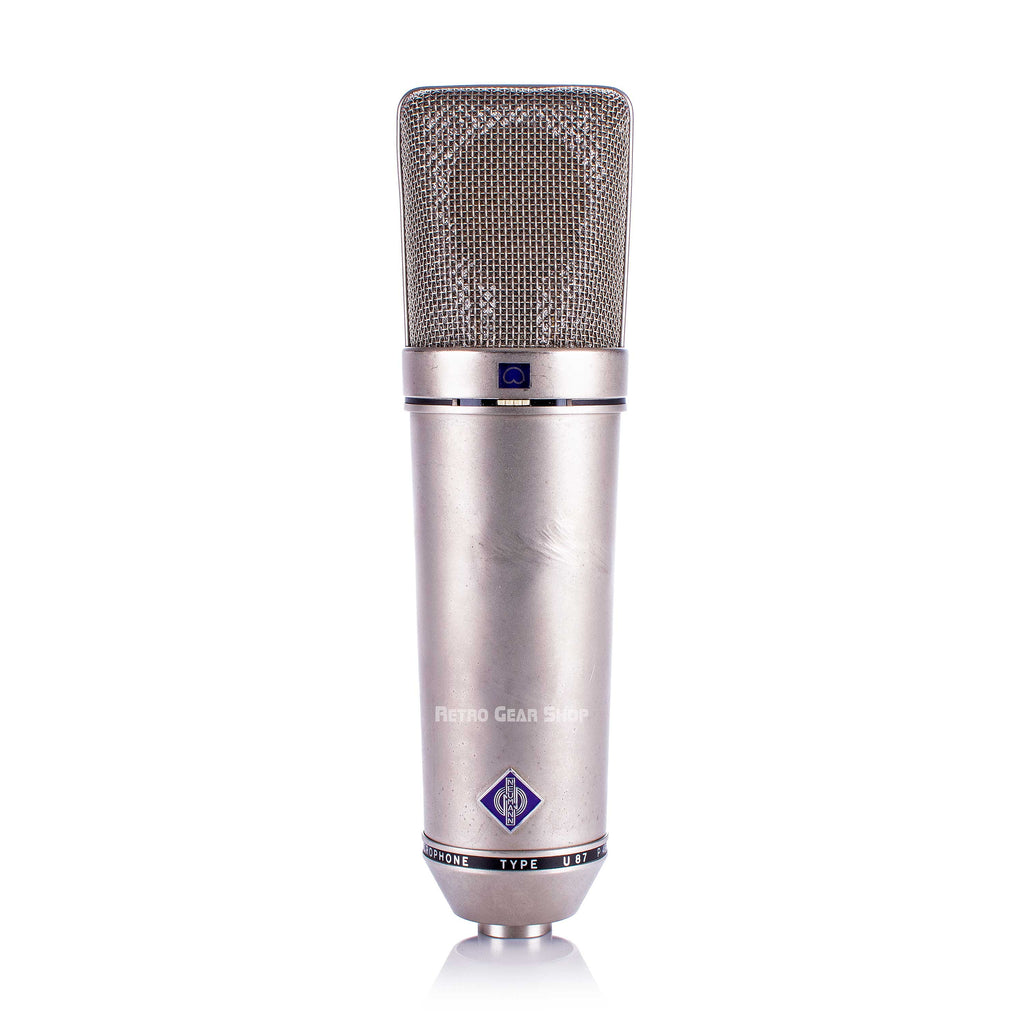 Neumann U87 Front