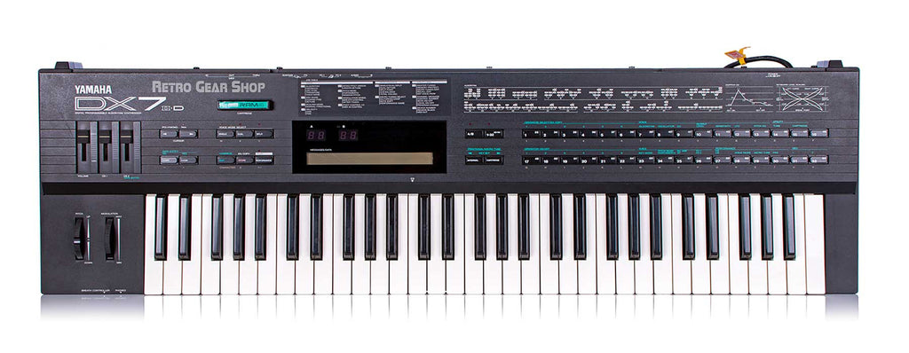 Yamaha DX7 IID + Ram Cart Top