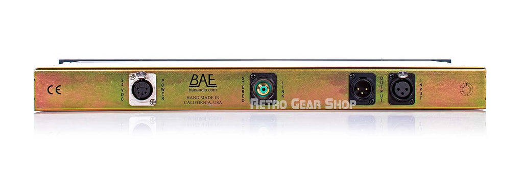 BAE 10DCF Analog Compressor Rear