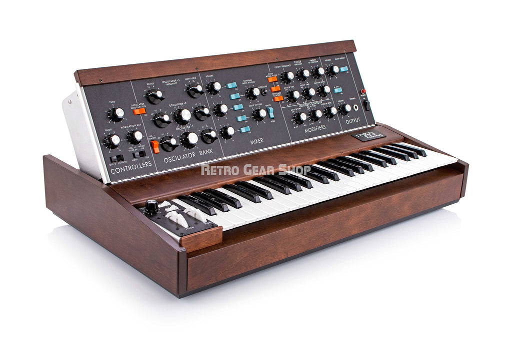 Moog Minimoog Model D Analog Mono Synthesizer Reissue 2022 Edition