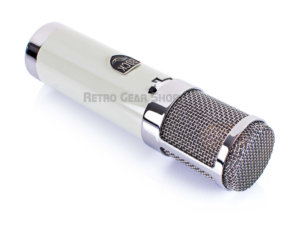 Bock Audio 251 Top Left