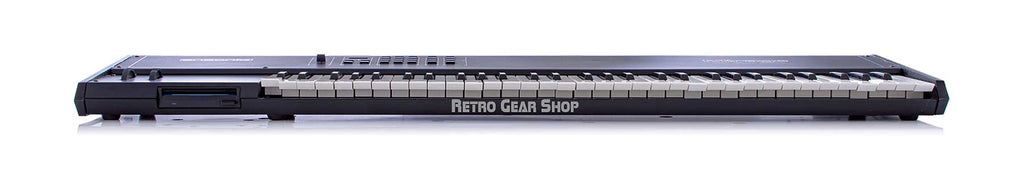 Ensoniq Mirage DSK-8 Front