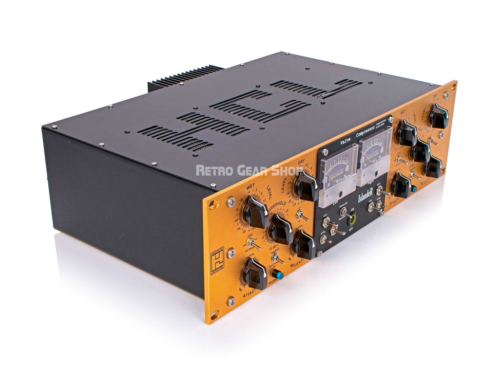 HCL Islander Top Left