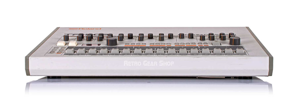 Roland TR-909 Rhythm Composer Drum Machine Front