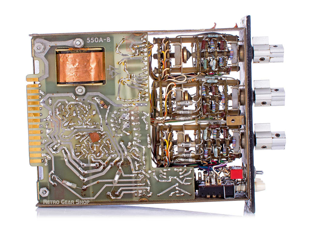 API 550A EQ Internals Left