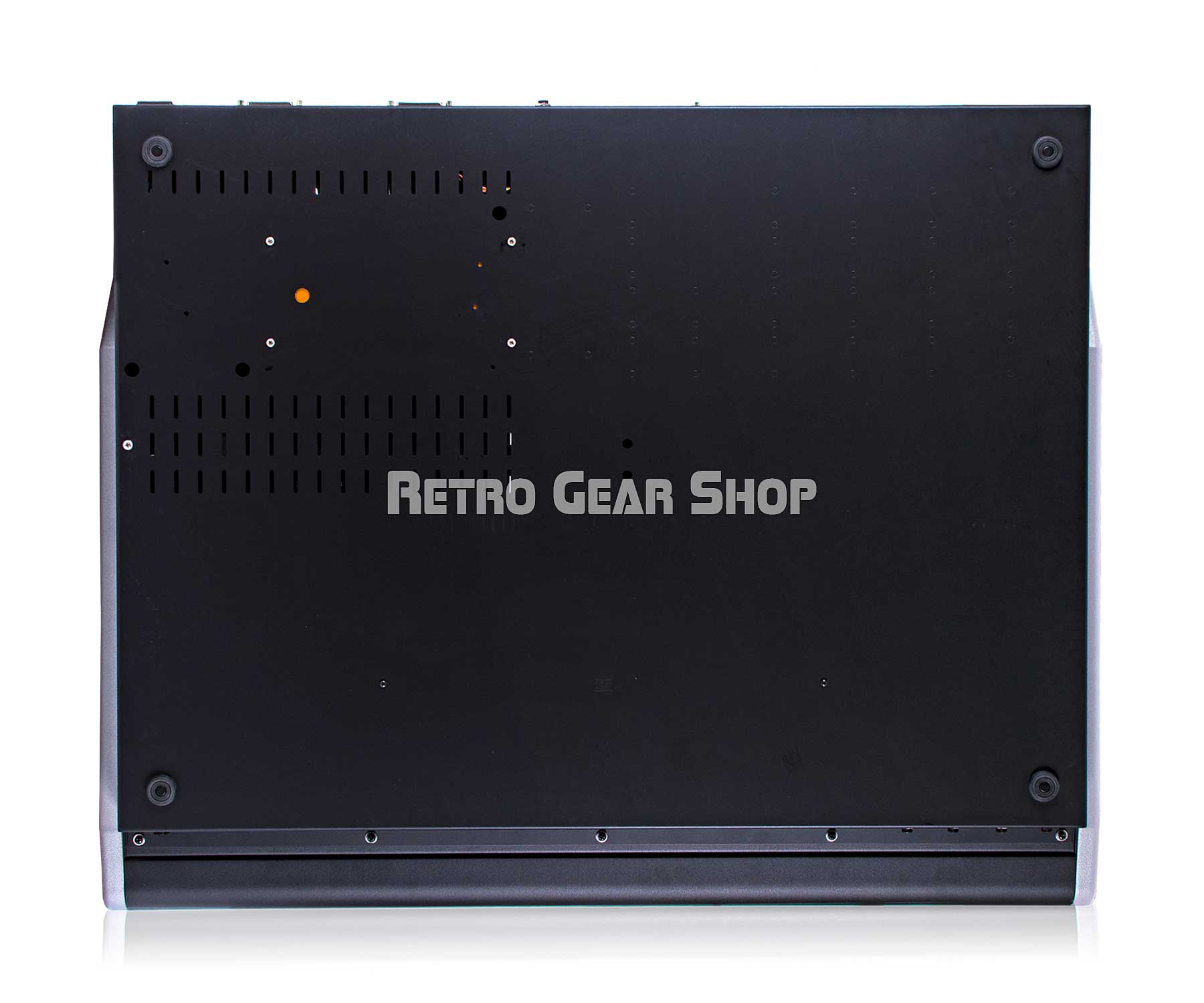 API The Box 2 Console 8 Input Channels 8 500 Series Slots 24