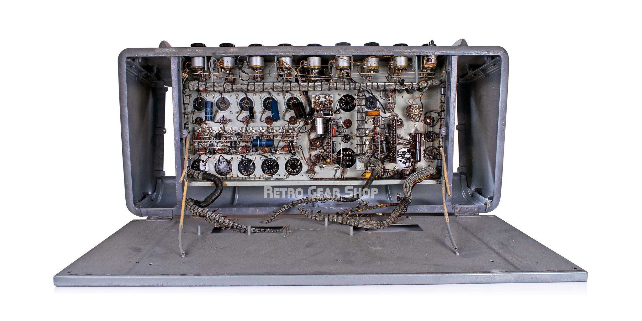 Gates SA-40 Console Internals Bottom