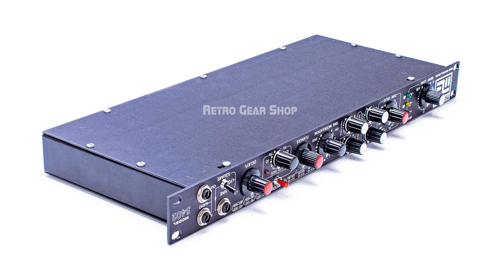Marshall Electronics 5402 Time Modulator Bottom Right