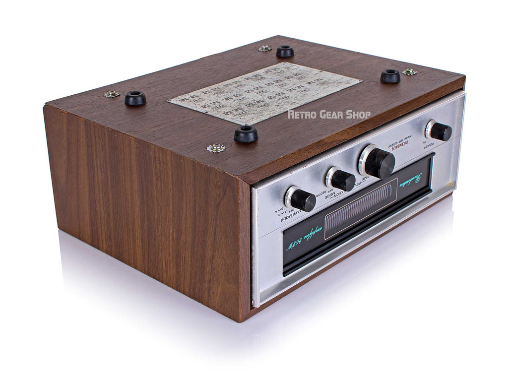 Pioneer SR-202W Reverberation Amplifier Bottom Right