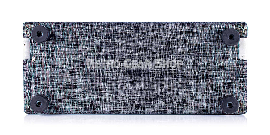 Supro 1624 TN 1961 Original Vintage Guitar Amp Bottom