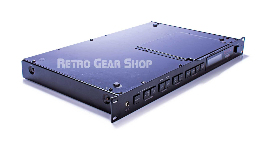 YAMAHA TX81Z FM sound source FM sintetizzatore YAMAHA TX81Z FM sound source FM sintetizzatore
