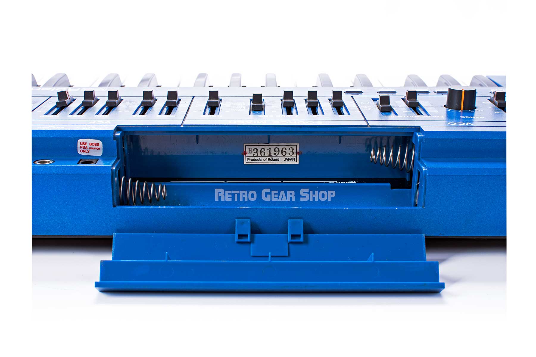 Roland SH-101 Blue Battery Compartment