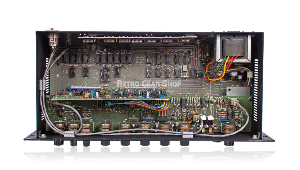Ursa Major SST-282 Internals