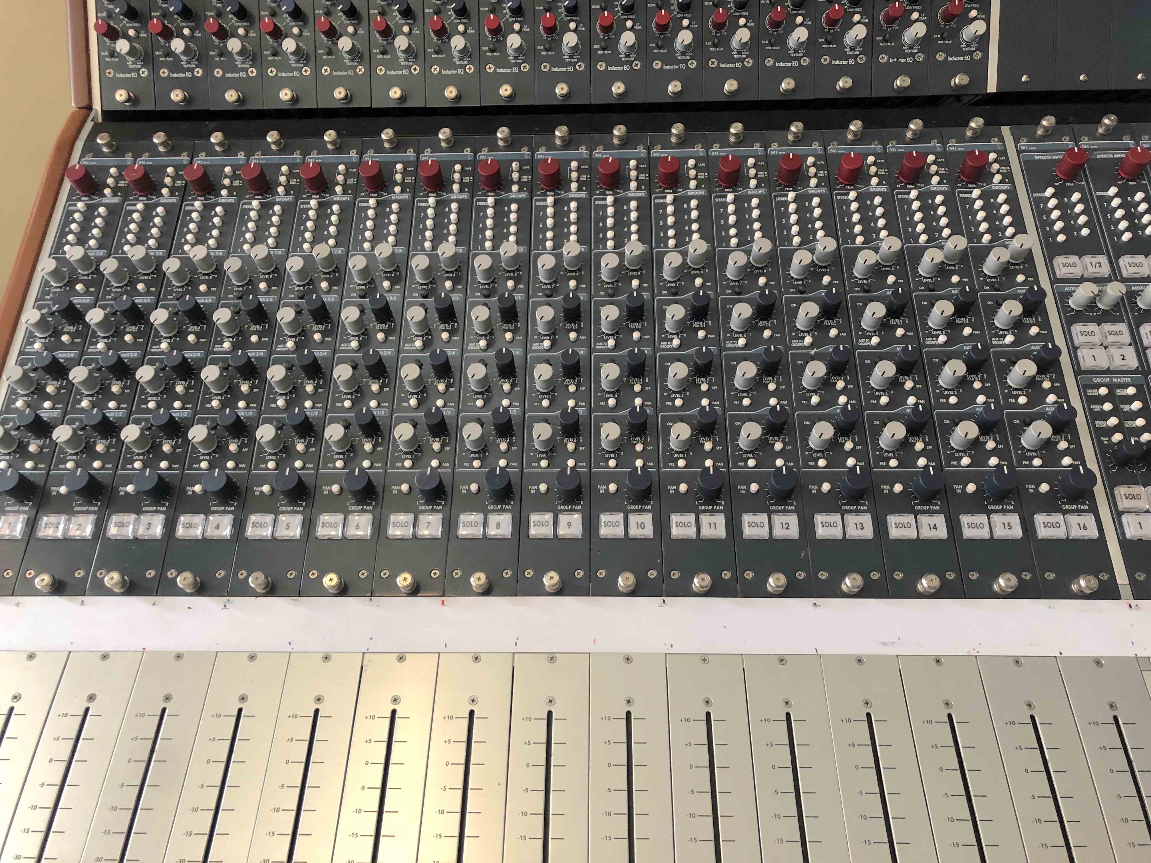 Rupert Neve ボブルヘッド Rupert Neve ボブルヘッド 【公式通販】