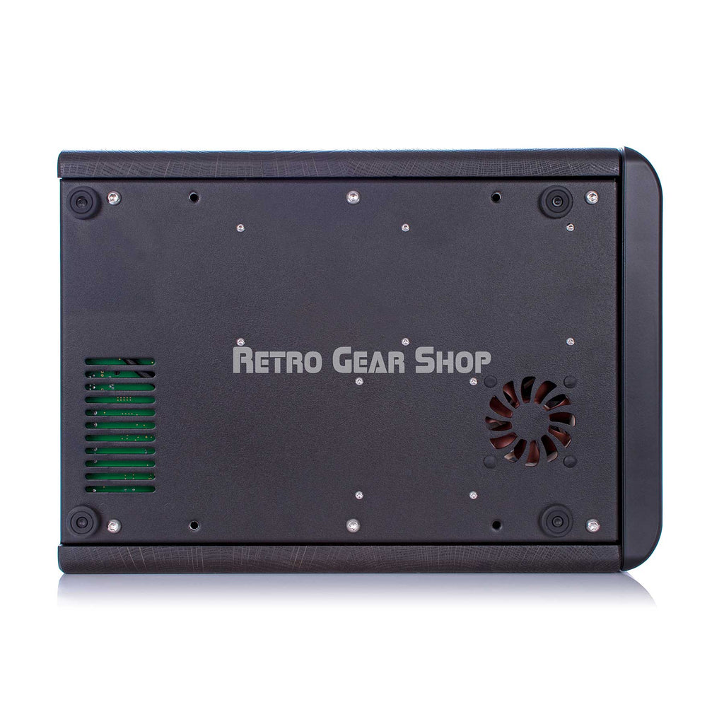 Dutch and Dutch 8c Bottom