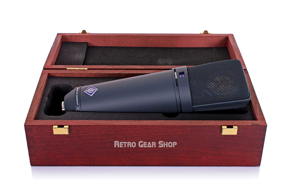 Neumann U87 Klaus Heyne Wood Case Open