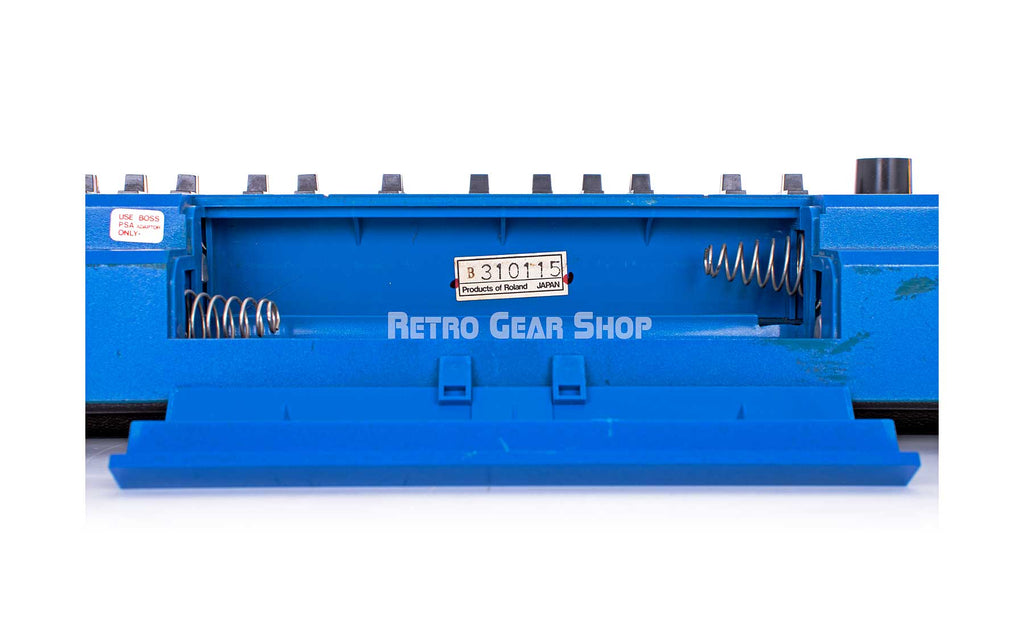 Roland SH-101 Blue Battery Compartment