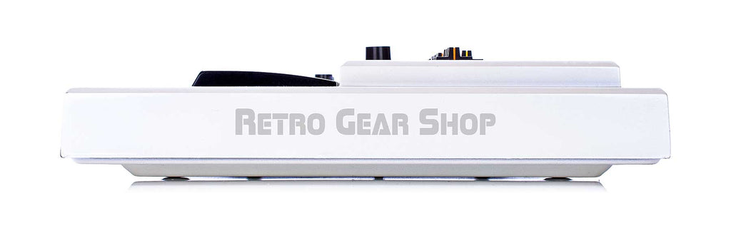 Roland SH-101 Custom White + Mods Right