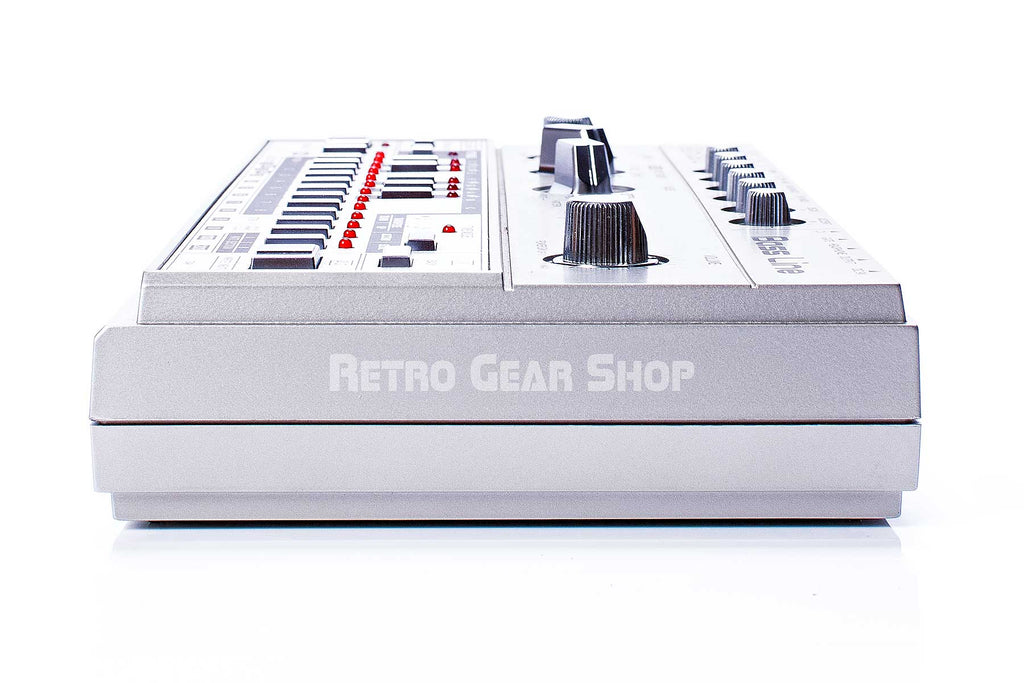 Roland TB-303 Right