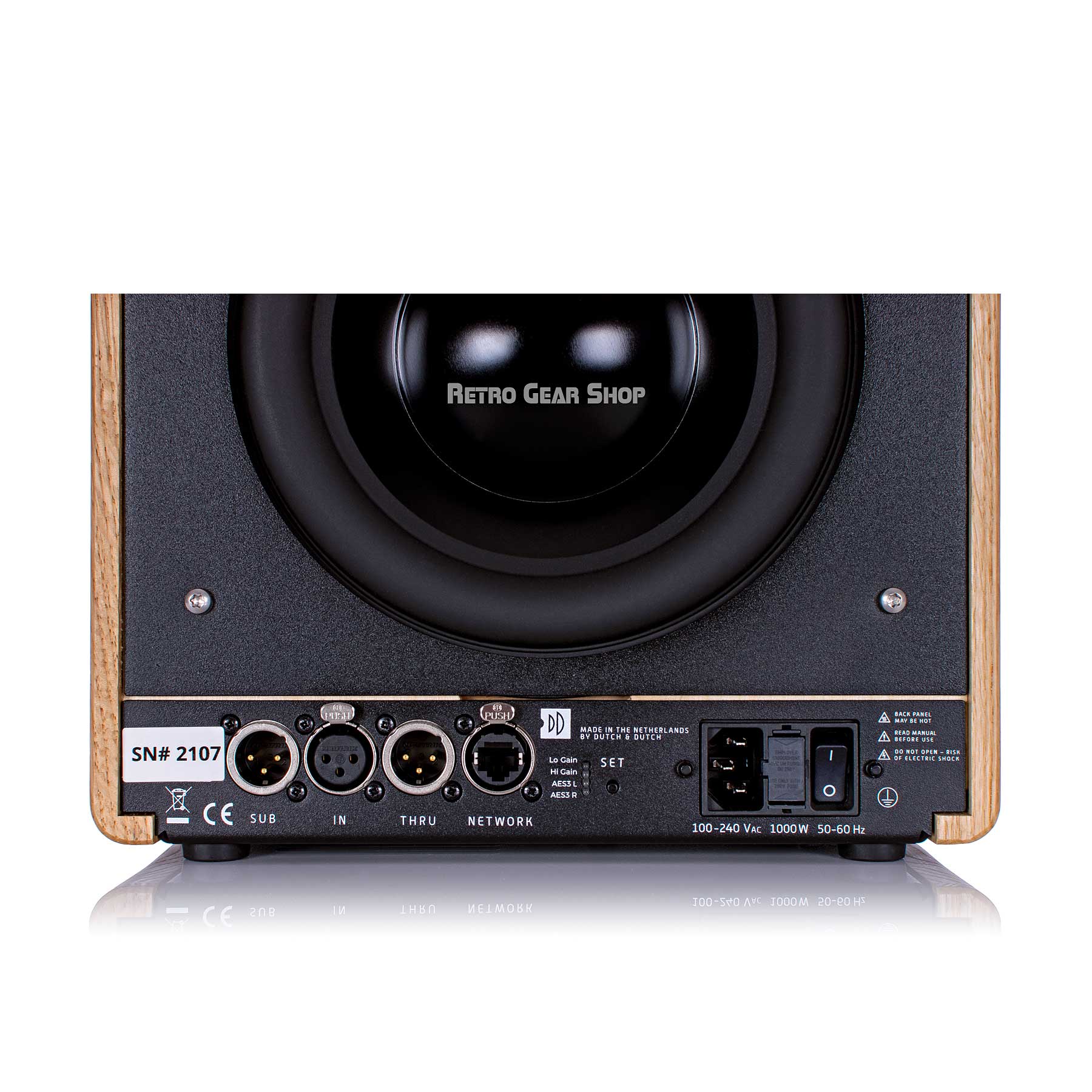 Dutch and Dutch 8c Hi-fi Loudspeaker Studio Monitor White/Natural Inputs