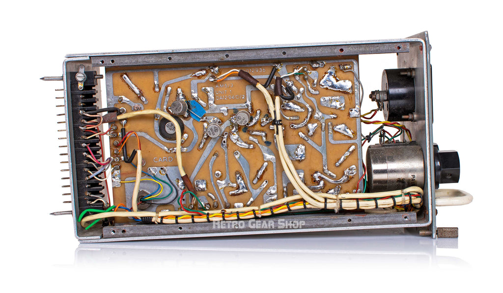 BBC AM6 3A 174 Left Internals