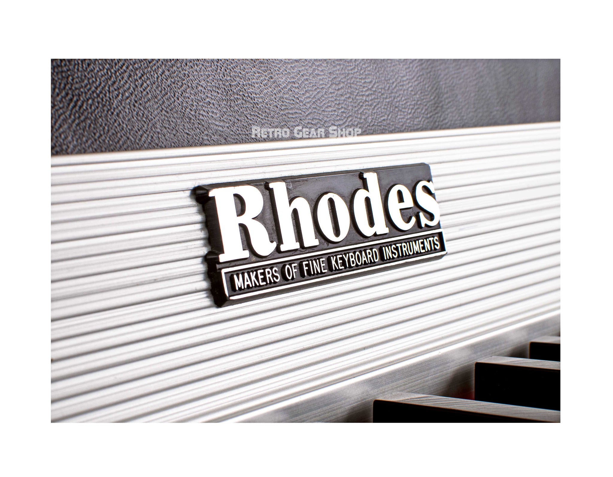 Fender Rhodes Custom Badge