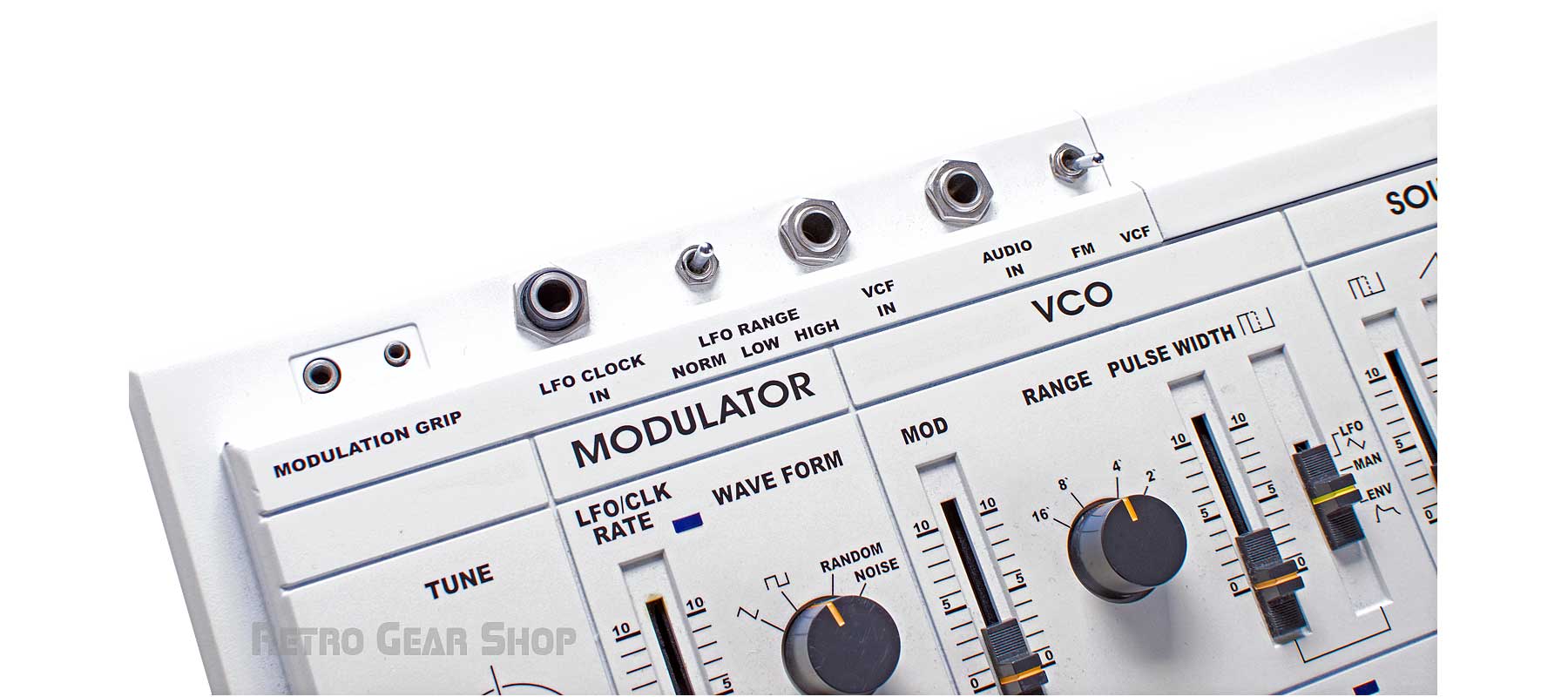 Roland SH-101 Custom White + Mods LFO FM Audio In