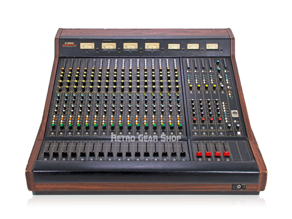 Yamaha Professional Series Model M1516 Mixing Console Desk Discrete Opamps Vintage Rare